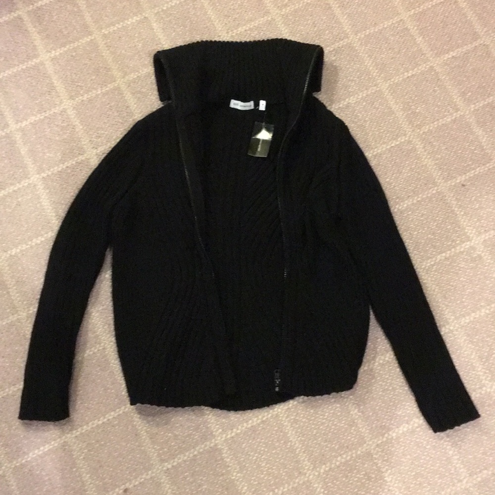 NWT 525 America zip up sweater